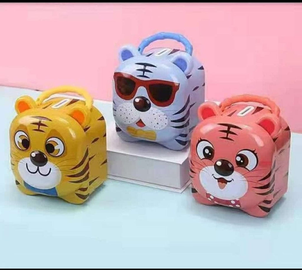 Cute tiger design tin/ Metal piggy bank with lock and key Piggy Bank KidosPark